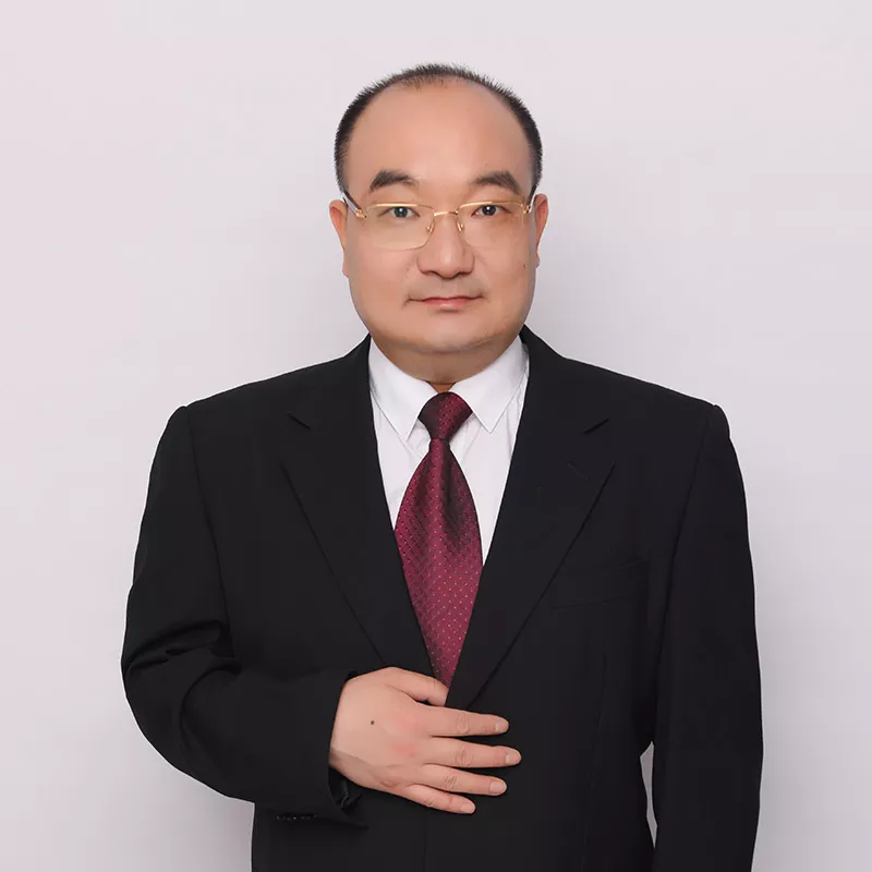 季骁/合伙人律师、执行主任