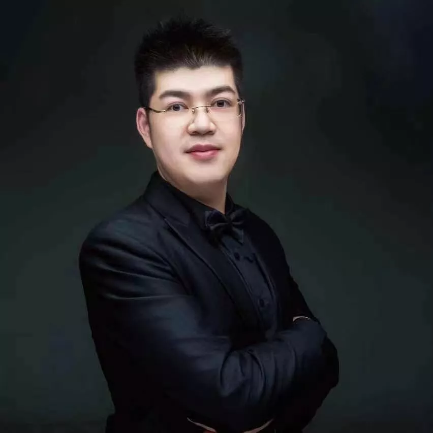 潘斌